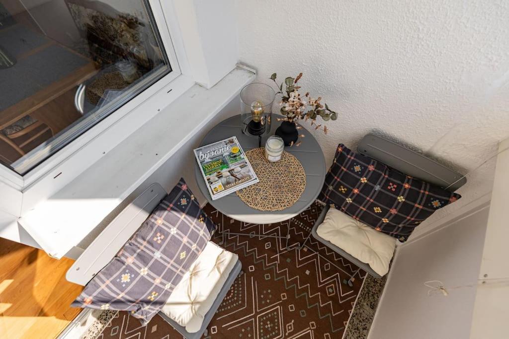 Duna Retreat: City Serenity Bratislava Buitenkant foto